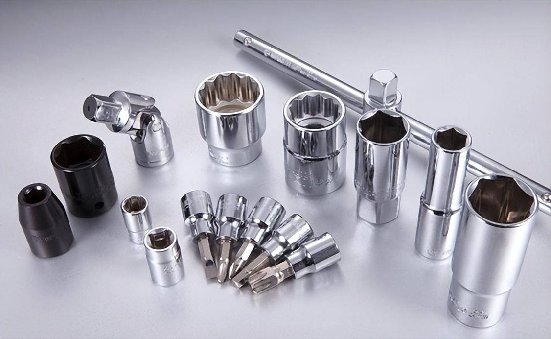 五金塑膠制品行業(yè) 借力互聯(lián)網(wǎng)與智能制造，開(kāi)啟發(fā)展新天地